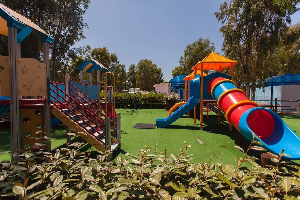 Camping Village Laguna Blu Fertilia 4*,